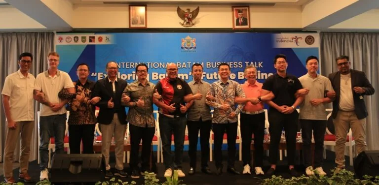 Vexcolt ASEAN Sponsors International Batam Business Golf Network Tournament